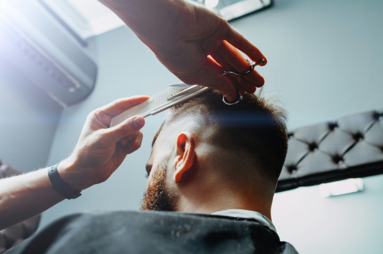 5 Haircuts for Men With Thick Hair